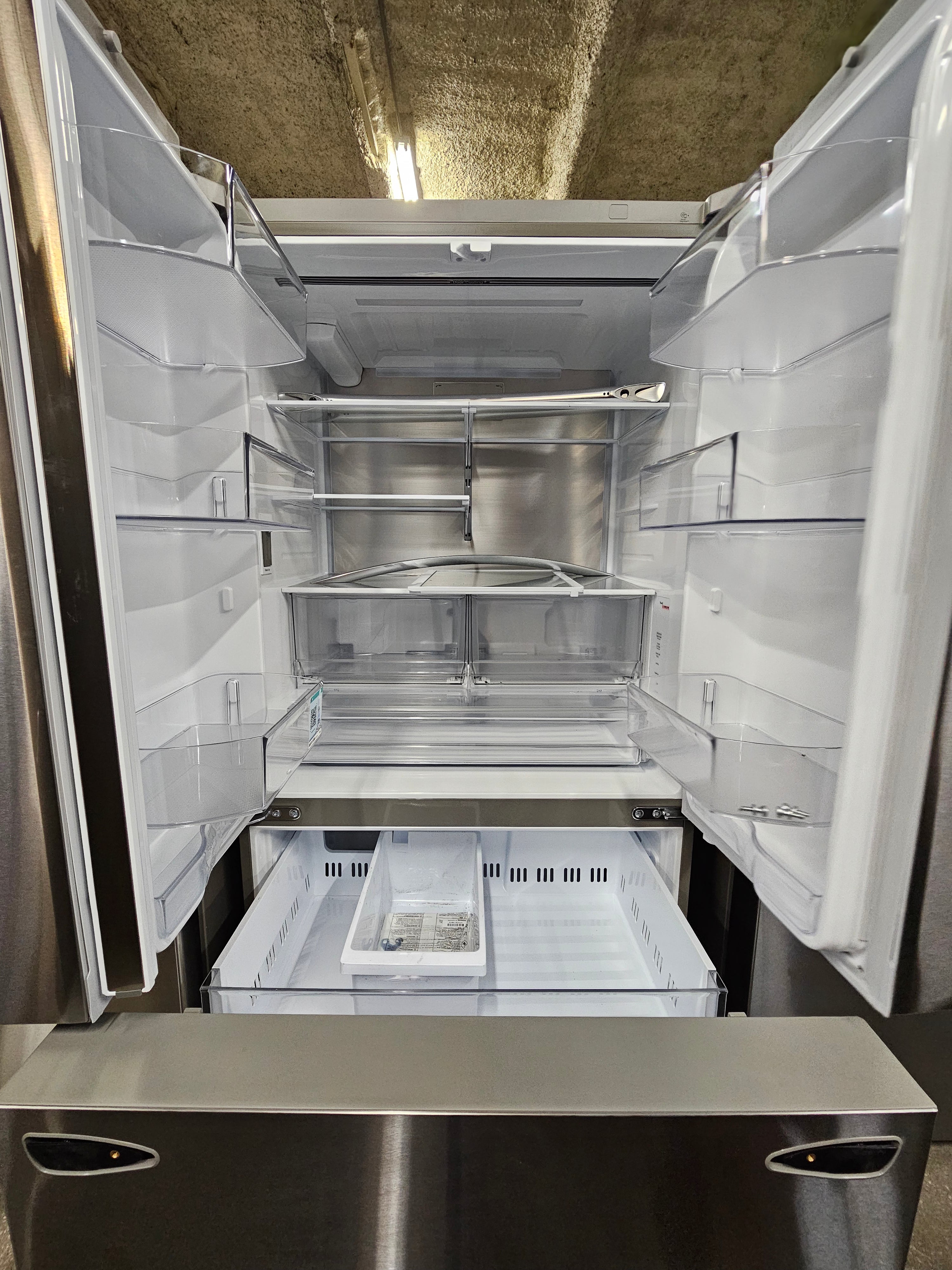 LG 27 cu. ft. Smart Counter-Depth French Door Refrigerator with Internal Water Dispenser Stainless Steel